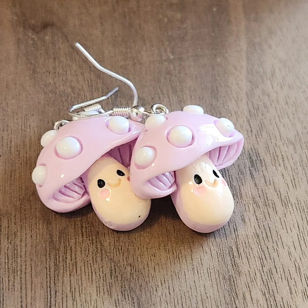 Handcrafted‎ Lavender Mushroom Dangle Drop Earrings NEW Playful Ladies/Girls